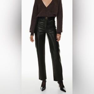 Aritzia Wilfred The Melina Pant High-waisted Vegan Leather pants black size 8